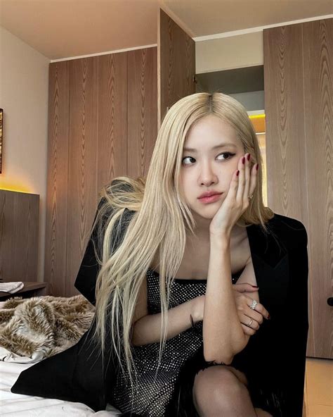 rose rose instagram|blackpink rose cute photos.